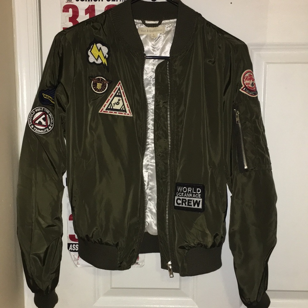 Patched army green bomber jacket